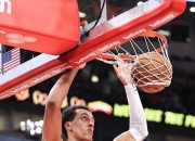 开云官网-爵士豪胜奇才，米切尔终结低迷状态