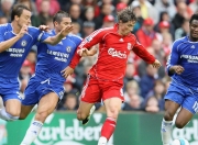 开云体育官网-绝境重生！深圳队惊天翻盘雄鹿，麦科勒姆孤胆扛起全队荣耀