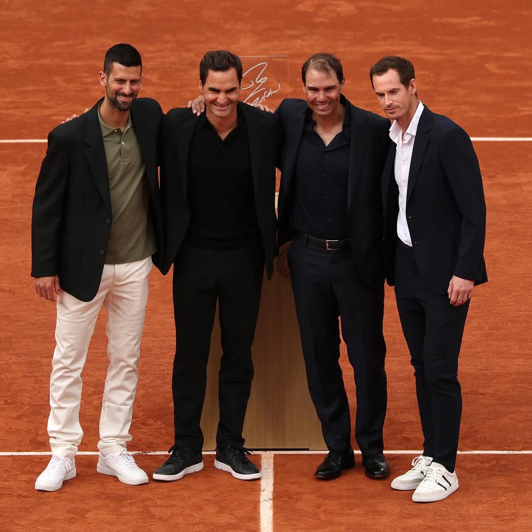 包含美国网球队力克世界网球队，穆雷制霸全场的词条