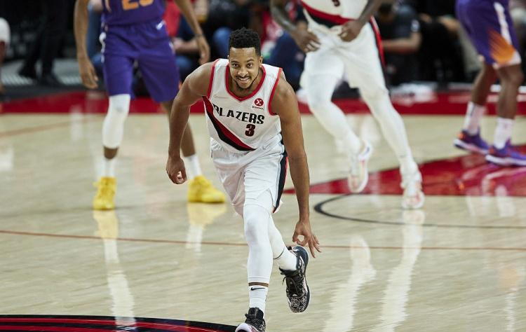 希腊男篮翻盘雷霆,麦科勒姆惊艳世界 希腊男篮翻盘雷霆,麦科勒姆惊艳世界