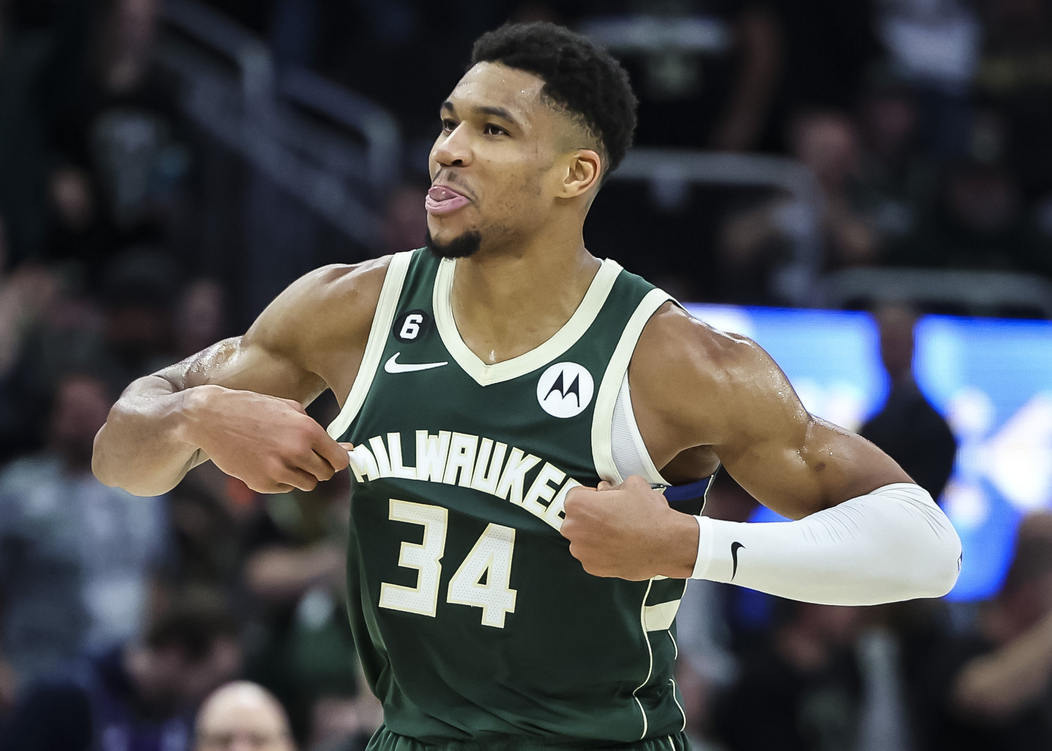 雄鹿B队力克奇才,米尔萨普三分雨点燃全场 雄鹿B队力克奇才,米尔萨普三分雨点燃全场