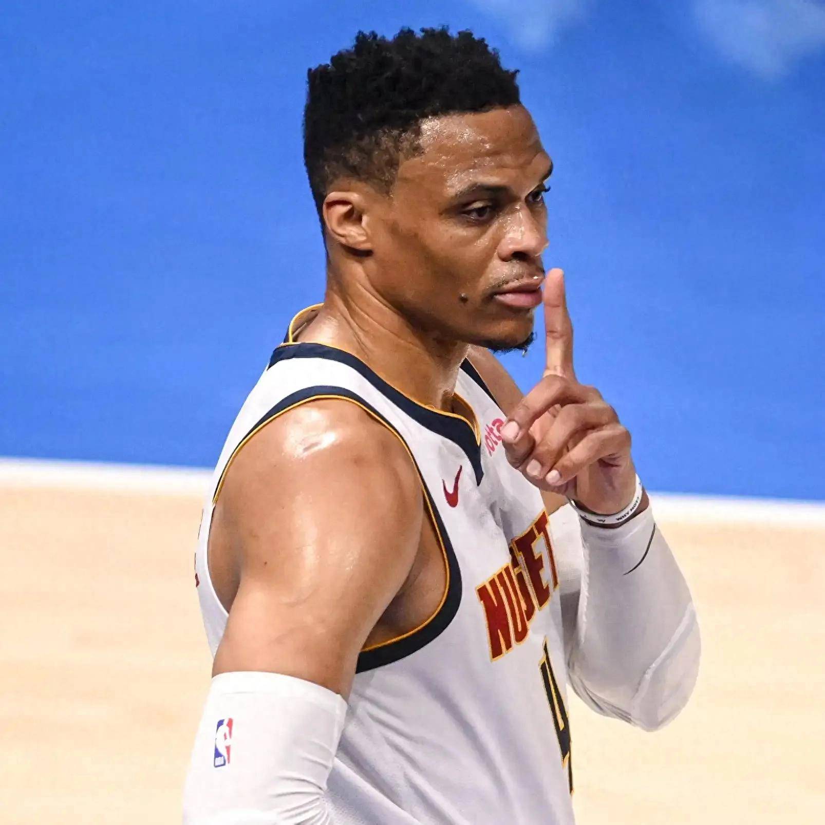 篮网B队绝地反击澳大利亚男篮，威斯布鲁克惊艳世界的简单介绍