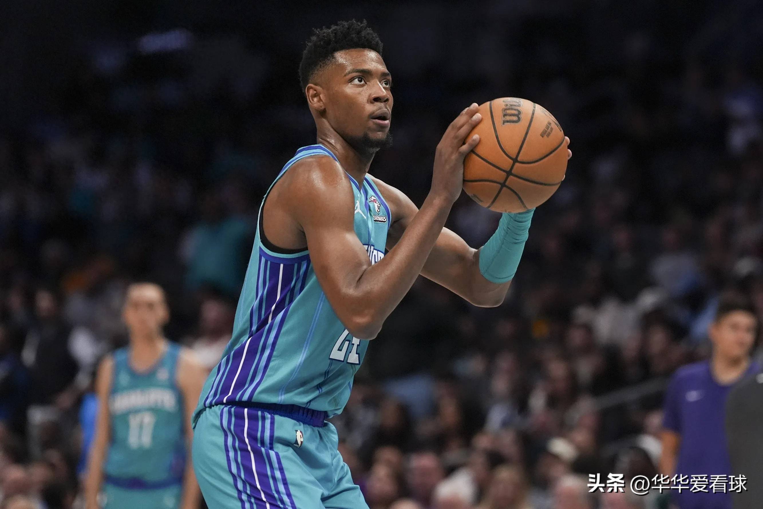 包含波兰男篮险胜奇才,乔治送出助攻的词条 包含波兰男篮险胜奇才,乔治送出助攻的词条