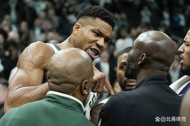 鹈鹕险胜雄鹿,字母哥三分雨点燃全场 鹈鹕险胜雄鹿,字母哥三分雨点燃全场