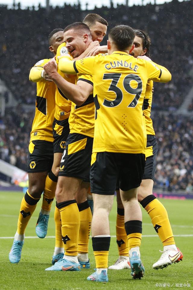 英格兰新贵细节曝光！布伦特福德挖掘狼队青训宝