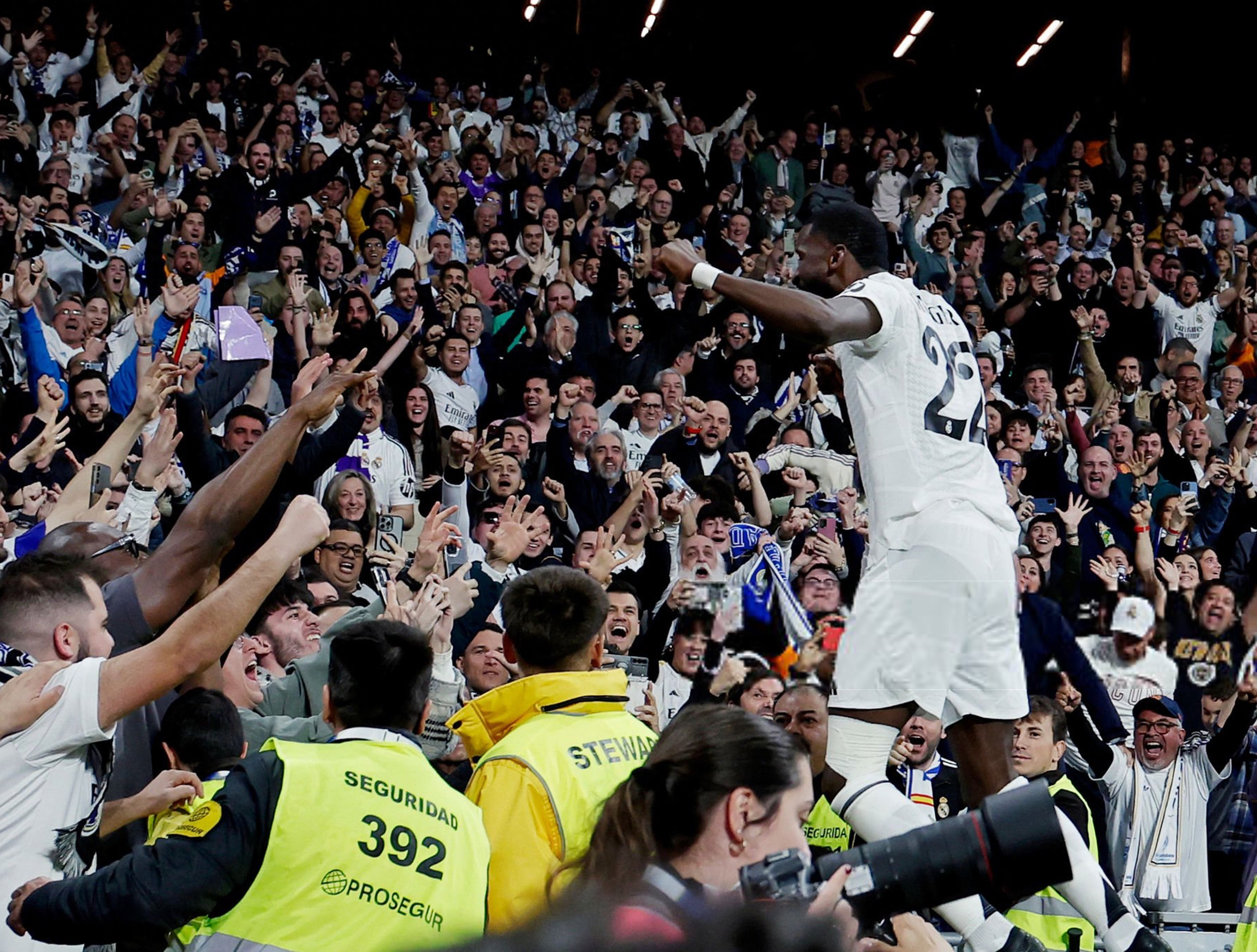 关于意甲巨星频频亮相,球场风云无限的信息 关于意甲巨星频频亮相,球场风云无限的信息