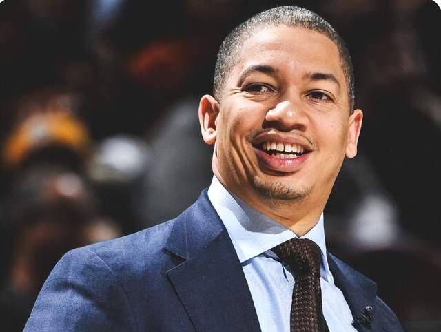 萨雷诺豪获四连胜，视野开阔朝前冲刺