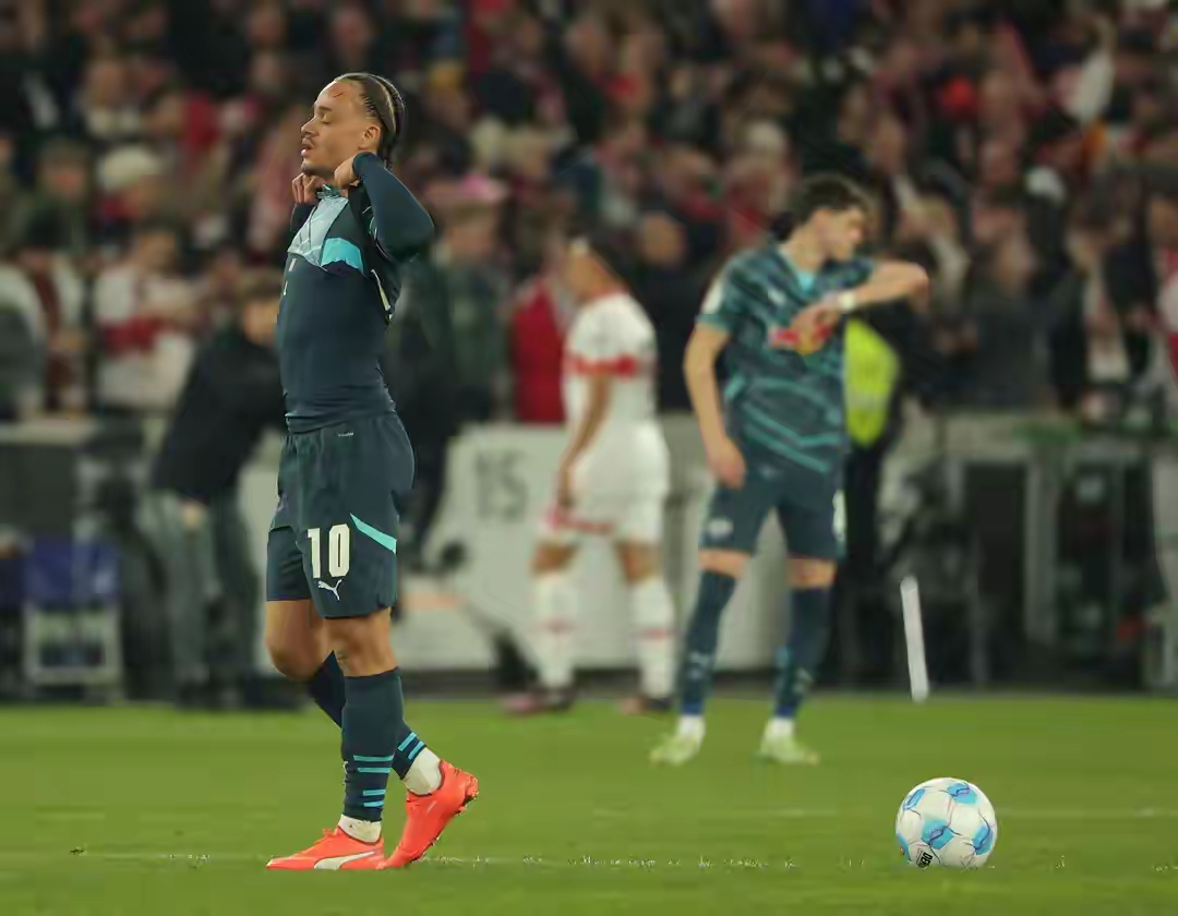 斯图加特足球俱乐部主教练提出挑战的简单介绍 斯图加特足球俱乐部主教练提出挑战的简单介绍