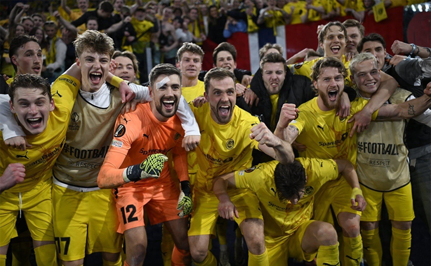 欧洲顶级俱乐部间的激烈对决令球迷热血沸腾的简单介绍