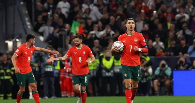 包含摩洛哥轻取德国,C罗统治全场的词条 包含摩洛哥轻取德国,C罗统治全场的词条