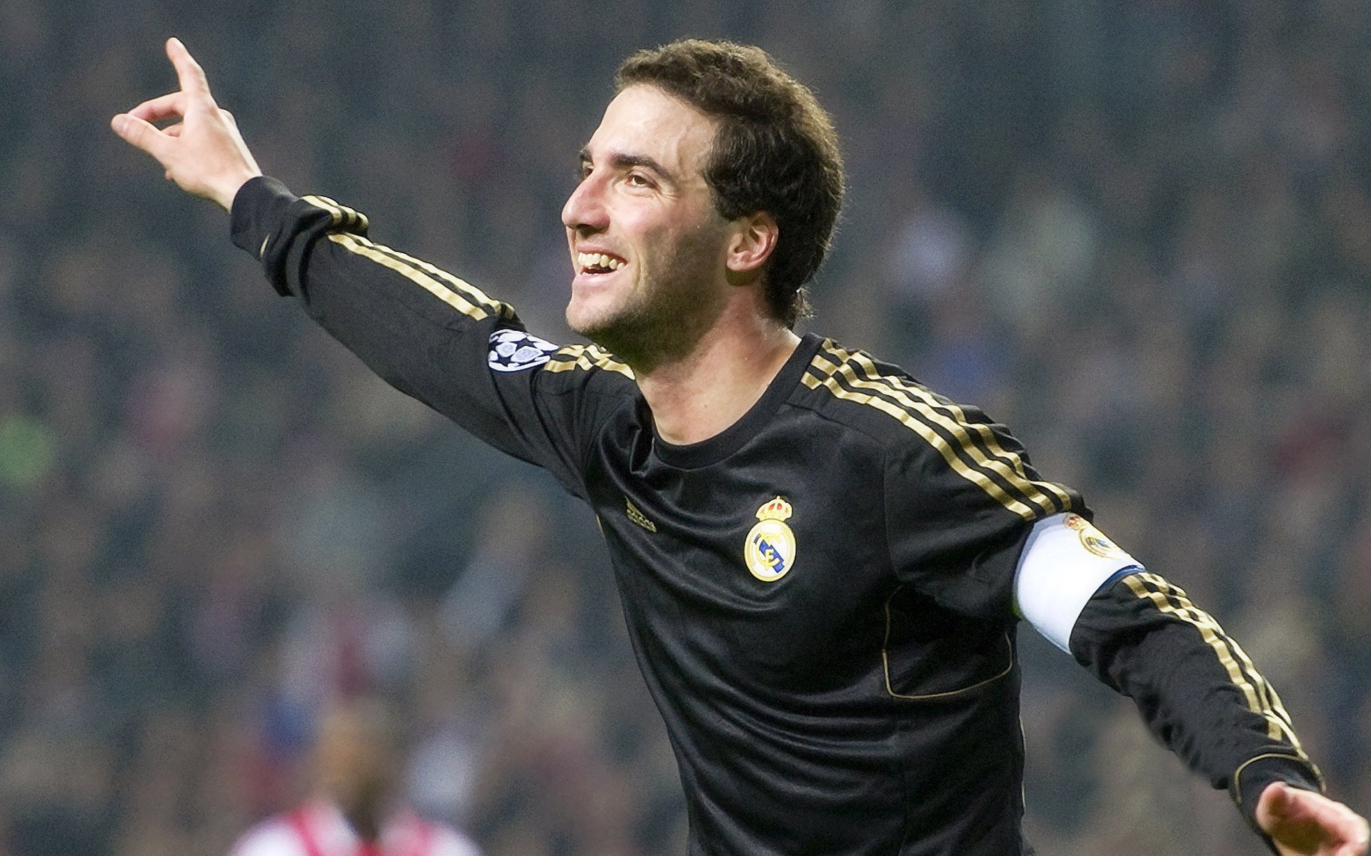 波尔扛起全队，葡萄牙队逆转奥地利队的唯一性之战